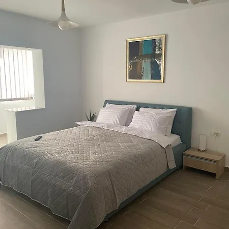 Apartament Armony *